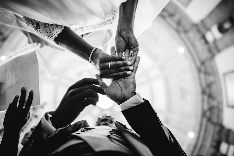 best wedding photographer 2018 wedding reportage menino conhece menina wedding photography best portugal photographer