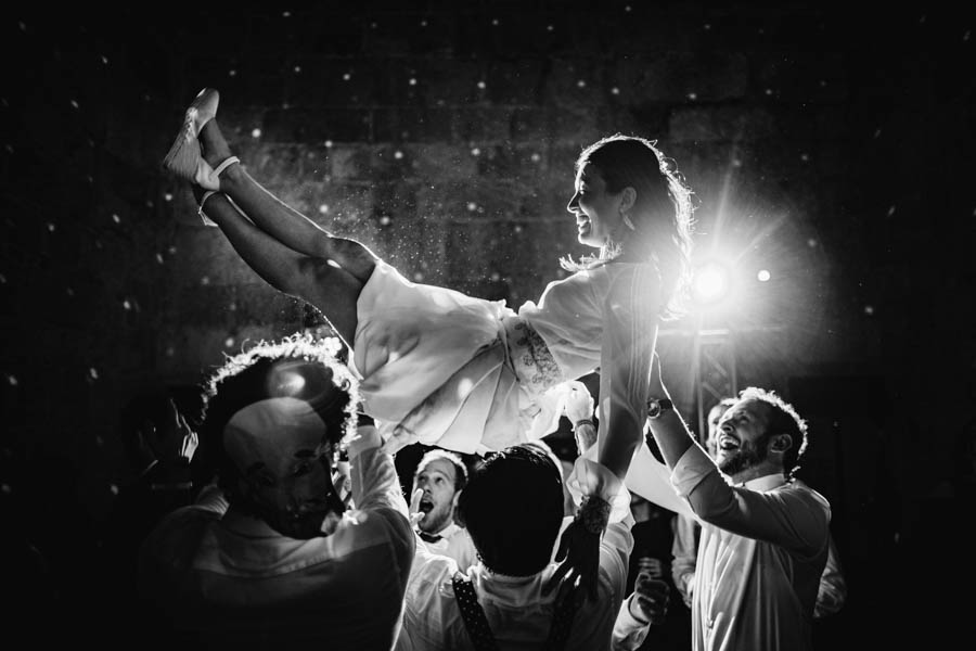 best wedding photographer 2018 wedding reportage menino conhece menina wedding photography best portugal photographer